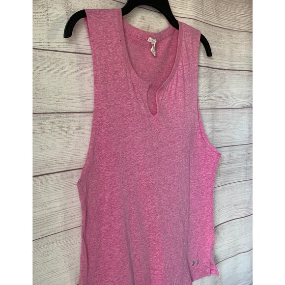 Under Armour Pink Sleeveless Shirt or Tank Top Athletic Active Size L - Picture 12 of 12